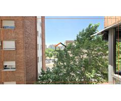 Duplex en Venta en Madrid de las Caderechas, Madrid