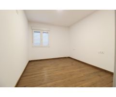 Planta baja  de obra nueva, con garaje y patio, en venta en Sant Pere de Ribes, Les Roquetes