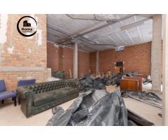 Local comercial junto centro de salud de Armilla
