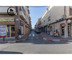 Local comercial junto centro de salud de Armilla