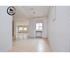 espectacular piso en el centro de granada para hacer a tu gusto