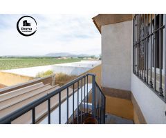 Maravillosa casa en Cijuela con piscina propia .