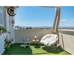 ÁTICO DÚPLEX DE ENSUEÑO CON TERRAZA Y VISTAS A SIERRA NEVADA