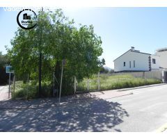 PARCELA PARA VIVIENDAS UNIFAMILIARES EN ZONA RESIDENCIAL JUNTO AL INSTITUTO RAMON Y CAJAL