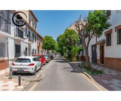 BONITA CASA EN EL BARRIO DE SAN ILDEFONSO JUNTO CERVEZAS ALHAMBRA