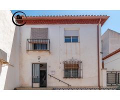 BONITA CASA EN EL BARRIO DE SAN ILDEFONSO JUNTO CERVEZAS ALHAMBRA