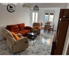 Magnifico piso en alquiler para estudiantes de 4 habitaciones y dos baños muy cerca de la facultad
