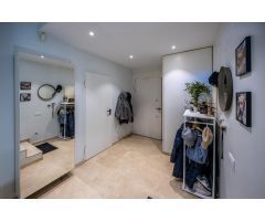 ¡¡CREU ALTA - ESPECTACULAR CASA CON PATIO CON PISCINA y ASCENSOR!!