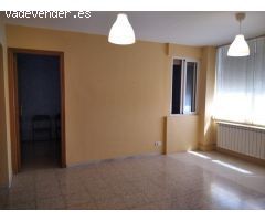 Avenida Concordia: Impecable piso de 4 habitaciones SOLO PARA INVERSORES - ALTA RENTABILIDAD