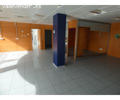 Local comercial en Telde zona Arnao, propiedad en Buen estado.