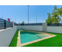Villa en Venta en Benijófar, Alicante