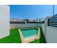 Villa en Venta en Benijófar, Alicante