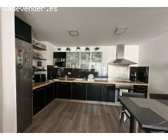 ???? Apartamento con terraza y garaje a solo 200?m del mar – La Cala, Benidorm ????