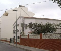 ???? Chalet con parcela edificable en venta