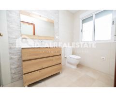 Adosado en Venta en San Jose de la Rinconada, Sevilla