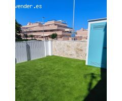 BUNGALOW DE NUEVA CONSTRUCCIÓN A 300M DE LA PLAYA