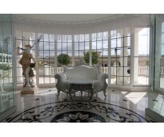 Majestuosa villa de lujo en La Caleta con vistas al mar