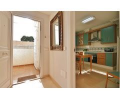Chalet individual en Retamar con dos viviendas independientes. Un hogar que se adapta a ti.