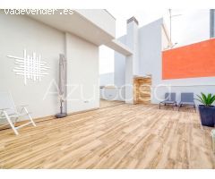 Espectacular ático en venta de 3 dormitorios y 2 baños con solárium de 82m2 en el Centro