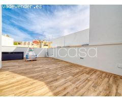 Espectacular ático en venta de 3 dormitorios y 2 baños con solárium de 82m2 en el Centro