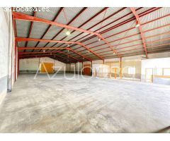 Nave con parcela de 6700 m2