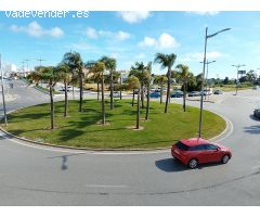 LUNINOSA VIVIENDA EN LA ROTONDA DEL ALDI.
