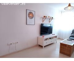 LUNINOSA VIVIENDA EN LA ROTONDA DEL ALDI.