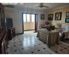 VIVIENDA AMPLIA CON VISTAS DESPEJADAS