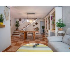 Vivienda amplia en el centro.