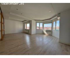Luminoso y amplio. Zona Bernabéu. 3 dorm+2 baños. Garaje y trastero. Sin amueblar
