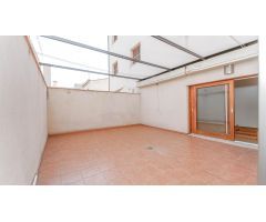PLANTA BAJA CON TERRAZA EN SANTA MARIA