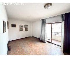 EN RICARDO SORIANO 2 APARTAMENTOS A REFORMAR POR 530.000€ IDEAL PARA INVERSORES