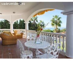 Villa de lujo en Torrequebrada, Benalmadena Costa en venta. 4 dormitorios, 3 baños.