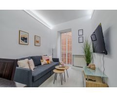 PISO MUY SILENCIOSO EN EL BARRIO SALAMANCA. ALQUILER DE CORTA ESTANCIA (11 MESES MÁXIMO).