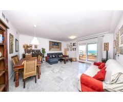 Piso con vistas frontales al mar en Torrequebrada, Benalmádena