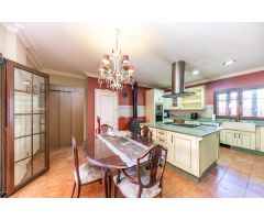 Villa Estilo Árabe-Andaluz en Venta – La Loma, Mijas