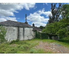 Descubre el Encanto de Galicia: Casa de Piedra con Finca en Purreira, Friol