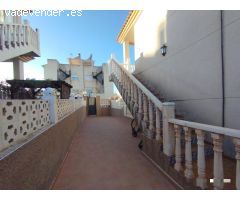 OPORTUNIDAD CHALET PAREADO SEMINUEVO, AMUEBLADO CON URBANIZACION EN CASTALLA INTERNACIONAL