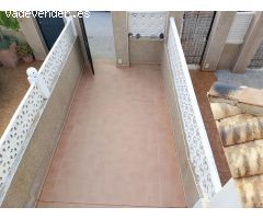 OPORTUNIDAD CHALET PAREADO SEMINUEVO, AMUEBLADO CON URBANIZACION EN CASTALLA INTERNACIONAL