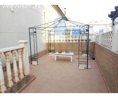 OPORTUNIDAD CHALET PAREADO SEMINUEVO, AMUEBLADO CON URBANIZACION EN CASTALLA INTERNACIONAL