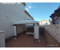 OPORTUNIDAD CHALET PAREADO SEMINUEVO, AMUEBLADO CON URBANIZACION EN CASTALLA INTERNACIONAL