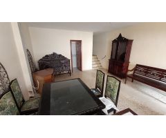 AMPLIA VIVIENDA EN ZONA DE LAS PALOMAS, CON POSIBILIDAD DE DOS VIVIENDAS INDEPENDIENTES