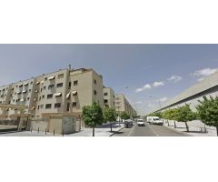 LOCAL COMERCIAL A PIE DE CALLE JUNTO AL PALACIO DE JUSTICIA