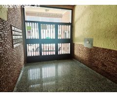 ÁTICO EN EL CENTRO DE TORREVIEJA. 2 DORM. 1 BAÑO. 53 M2. PLAYA A 650 METROS.