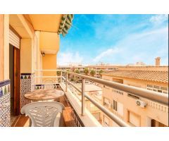 ATICO  DE 3 DORMITORIOS 2 BAÑOS EN TORREVIEJA ( LOS NAUFRAGOS )