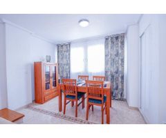 SE ALQUILA POR TEMPORADA APARTAMENTO CON VISTAS AL MAR DE 2 DORMITORIOS 2 BAÑOS EN TORREVIEJA