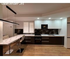 REFORMADO APARTAMENTO DE 108 M2. 3 DORM. 2 BAÑOS. CON TRASTERO COMO ESTUDIO DE 30 M2. PLAYA 50 METR.