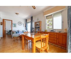 ATICO DE 1 DORMITORIO 1 BAÑO CON VISTAS AL MAR EN TORREVIEJA ( ALICANTE )