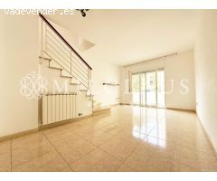 Dúplex con encanto y espectaculares vistas al mar – Palamós