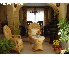 ESPECTACULAR CHALET INDEPENDIENTE